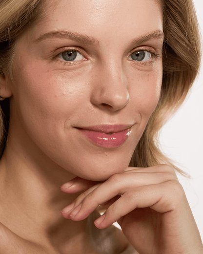 Lipss - Lipper Gloss “Kyiv Cake” – Inspired by the sweetness of Kyiv