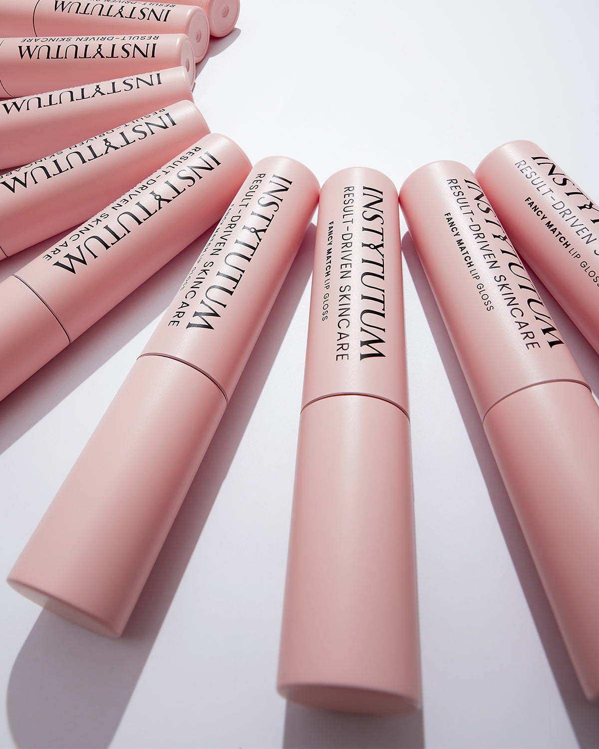 Instytutum - fancy match lip gloss